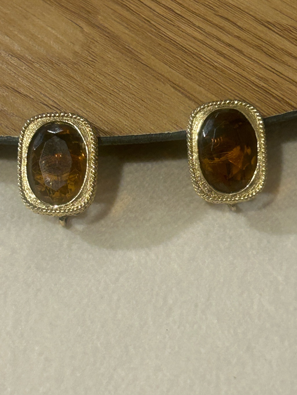 Vintage Sarah Coventry Golden Embers Earrings1967